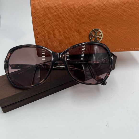 Tory Burch Sunglasses Tortoise Shell Frame Exaggerated Cat Eye Rose Brown Lens main image 13